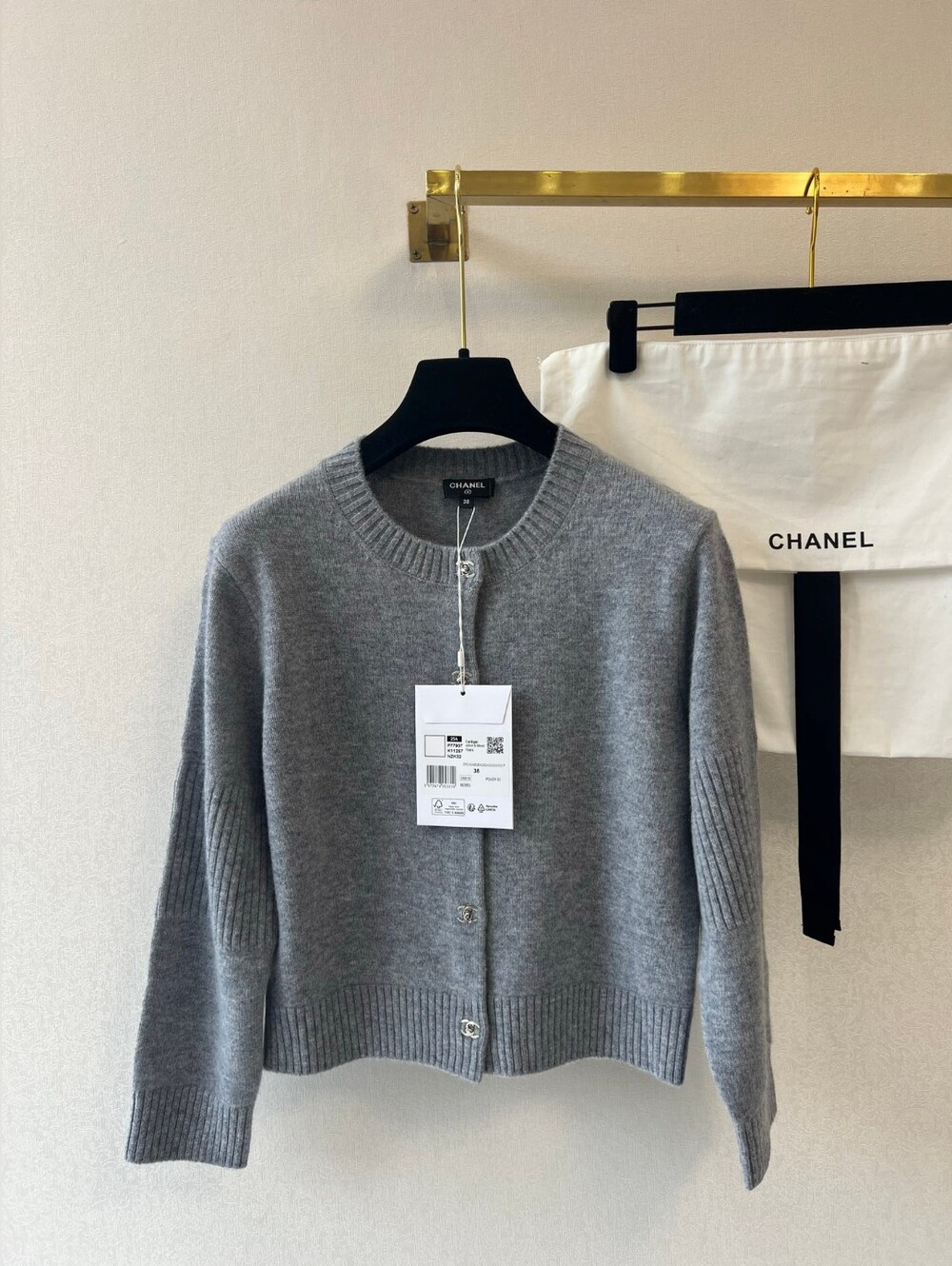 CHANEL Gray Cashmere Crewneck Cardigan